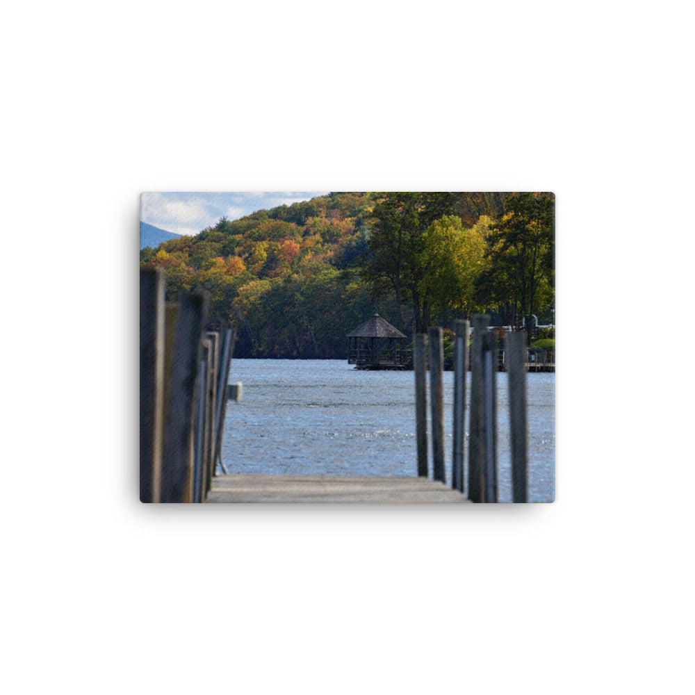 Lakeside Foliage - Canvas print