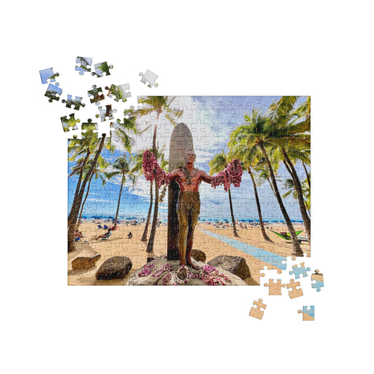 Duke Kahanamoku Statue, Oahu Hawaii  - Jigsaw puzzle